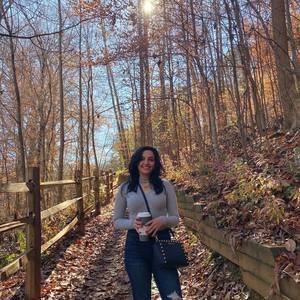 Meet your Posher, Layal